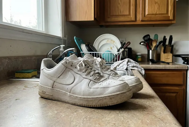 Product photo with cluttered background